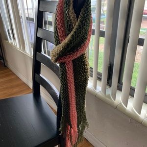 Scarf (light medium pink, olive and beige color)